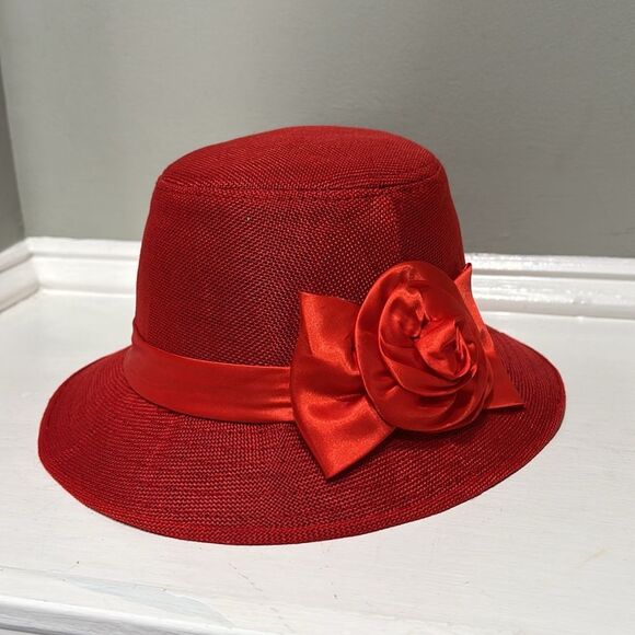 unnamed Accessories - Red Victorian Bucket Bell Hat w/ Bow- size 58
